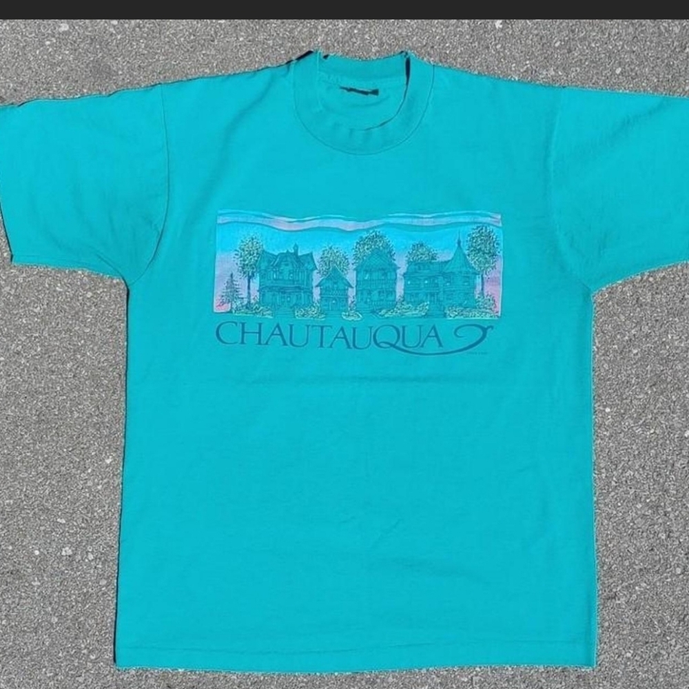 Vtg 90s Chautauqua NY Tourist Print Tee Made in USA L